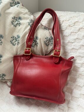 Vintage Coach Small Legacy Shopper in Red (9086)